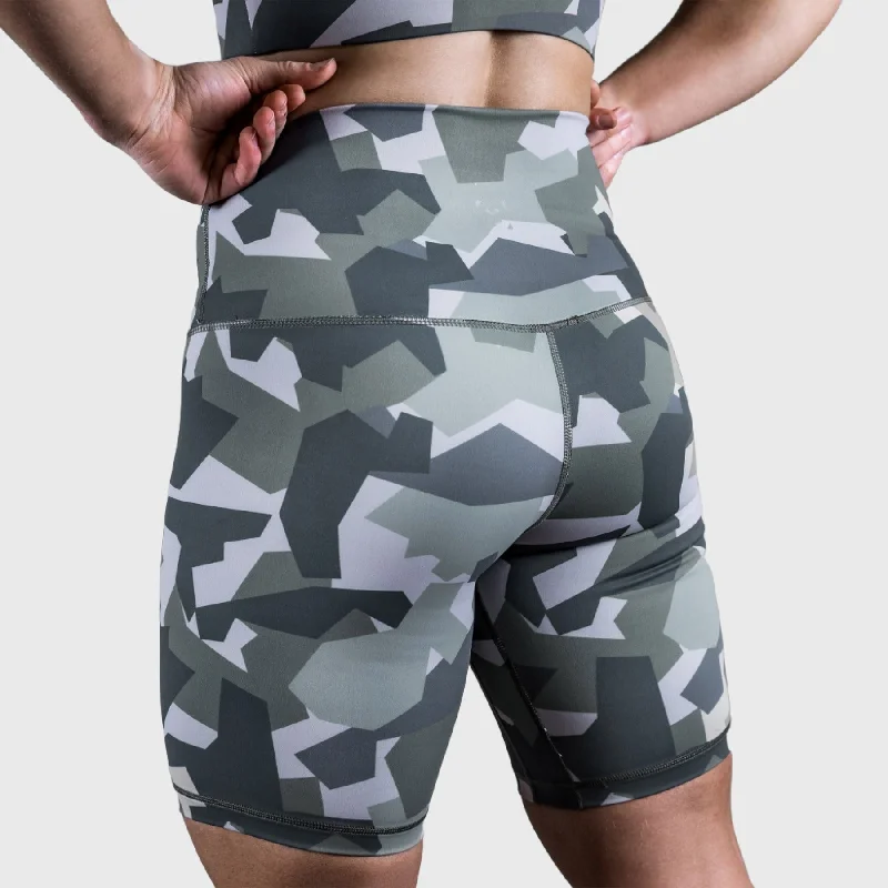 TWL - WOMEN'S HIGH WAISTED EXTRA LONG BALANCE SHORTS - URBAN CAMO